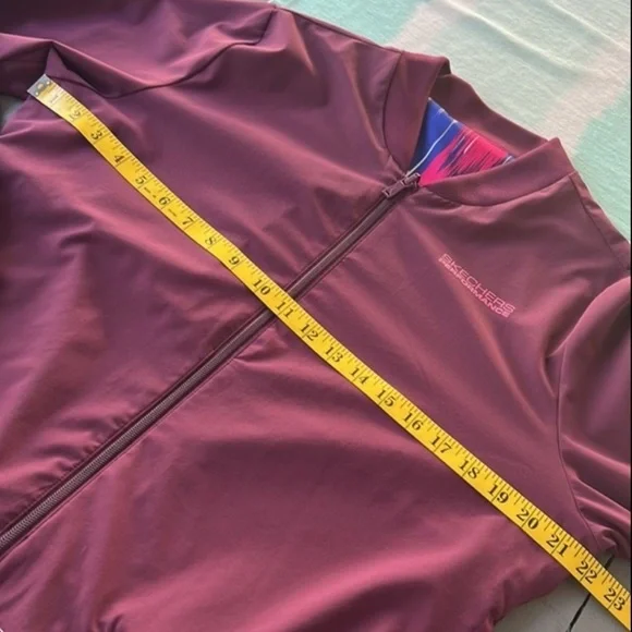 Skechers‎ Burgundy Mammoth Reversible Bomber Jacket - Picture 9 of 10